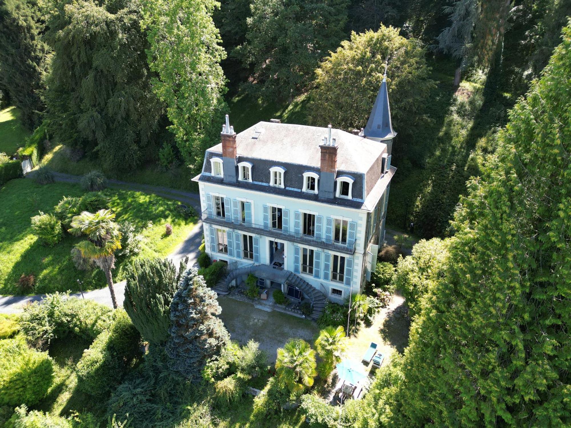Villa Morton - Domaine Du Grand Tourmalet Pic Du Midi Bagneres-de-Bigorre Bagian luar foto