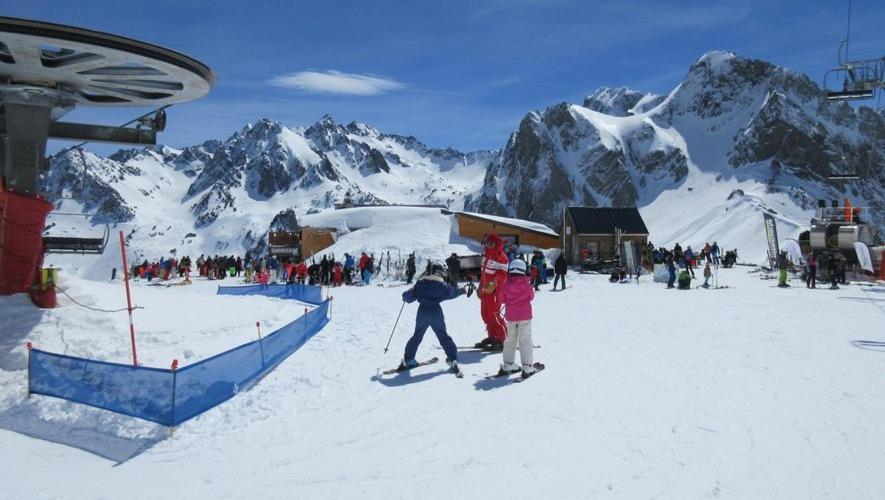 Villa Morton - Domaine Du Grand Tourmalet Pic Du Midi Bagneres-de-Bigorre Bagian luar foto